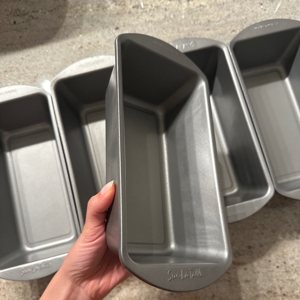 Sur La table medium nonstick loaf pan